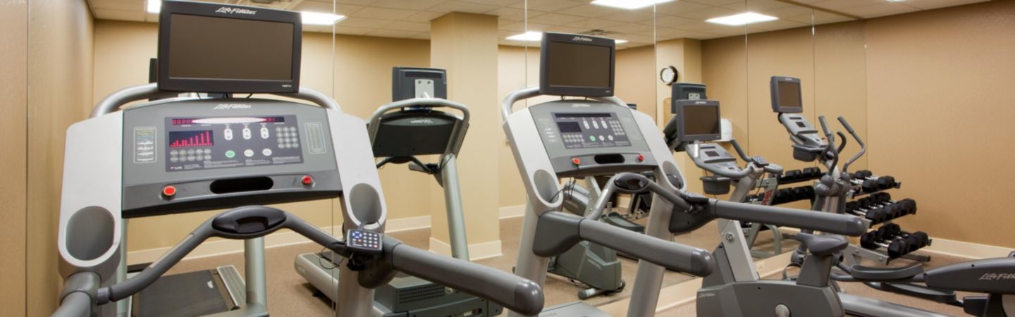 Holiday Inn Express Washington Dc Sw - Springfield By Ihg Экстерьер фото