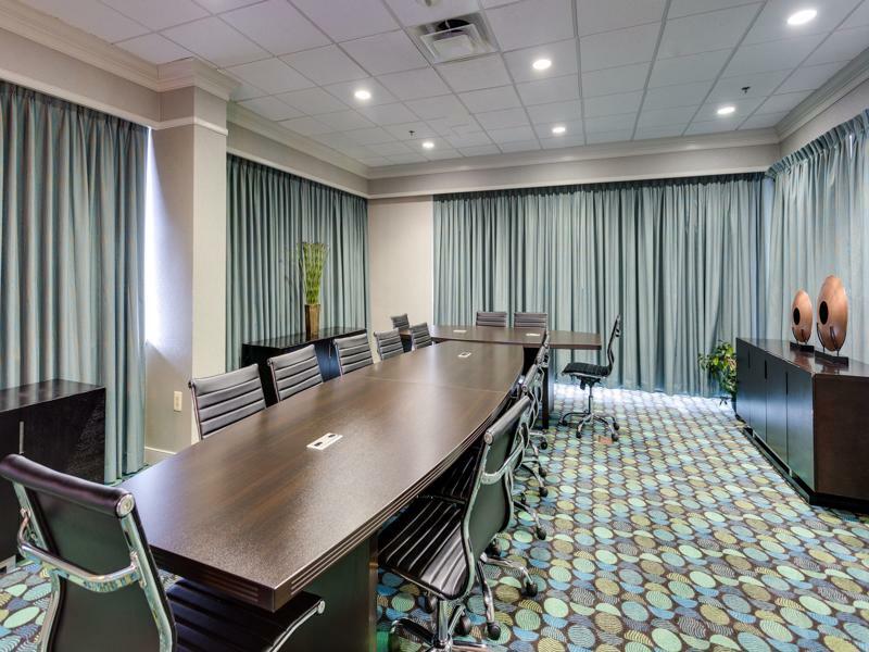 Holiday Inn Express Washington Dc Sw - Springfield By Ihg Экстерьер фото